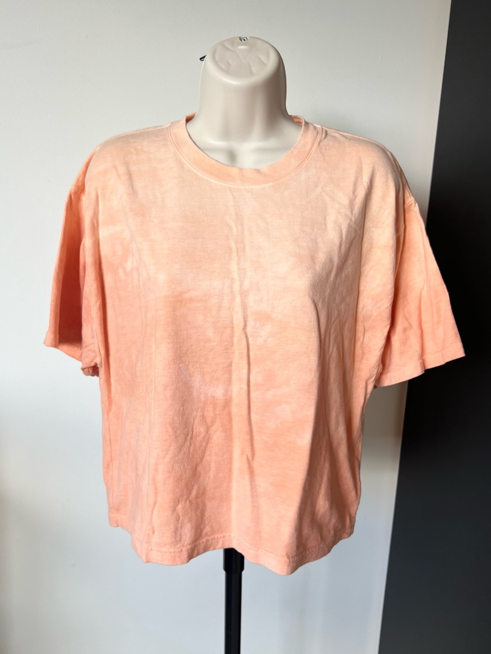 Hanes Women’s Ombre Boxy Crewneck T-Shirt Cantaloupe Orange Size S